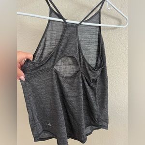 Lululemon gray tank size 6